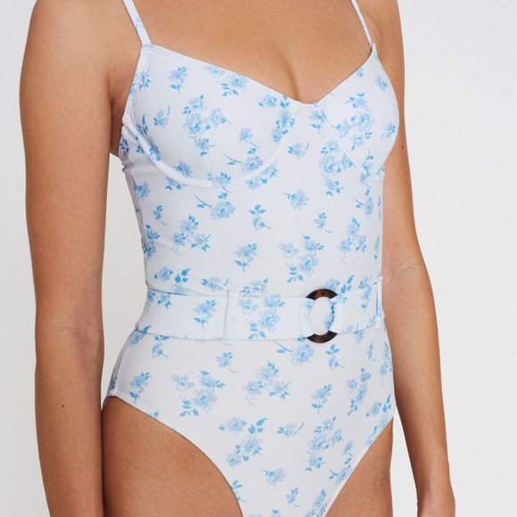 Faithfull The Brand Size XS / 6 Amalfi One Piece Rocha Floral BNWT RRP $189 - Picture 7 of 9